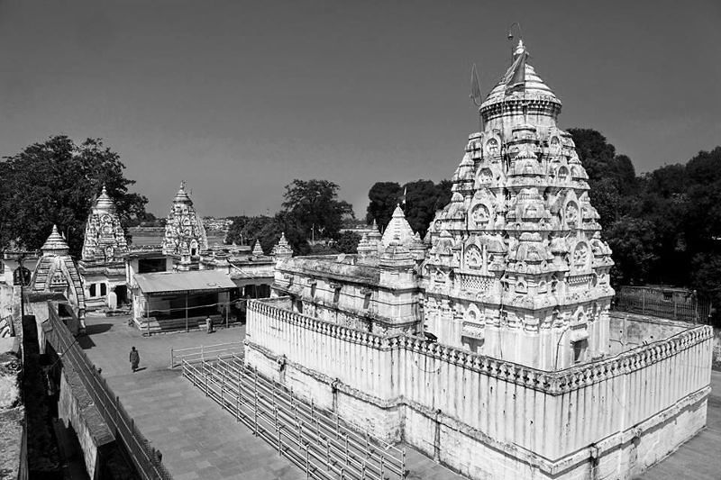 The Rajiv Lochan Mandir